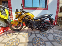 Honda CB Hornet 160R