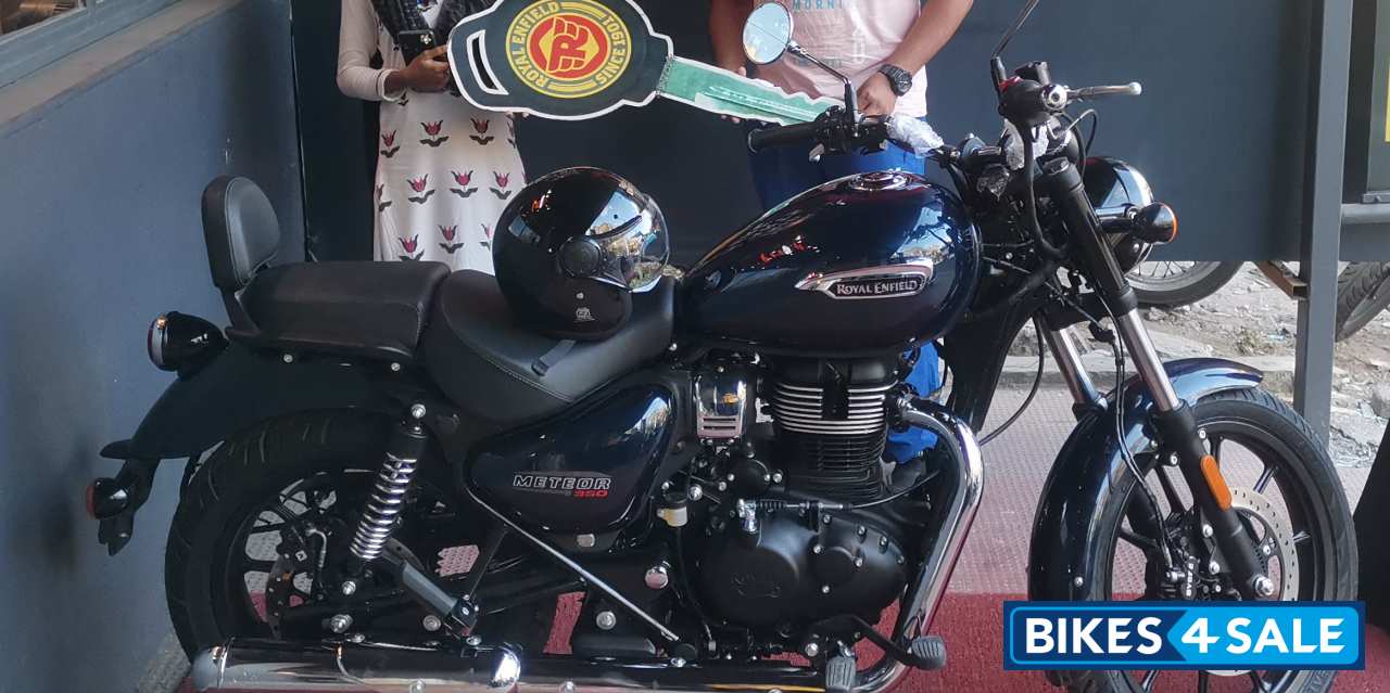 Royal Enfield Meteor 350 Stellar Royal Enfield Meteor 350 Stellar