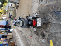 Black Bajaj Avenger Cruise 220