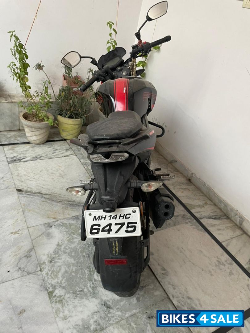 TVS Apache RTR 200 4V TVS Apache RTR 200 4V