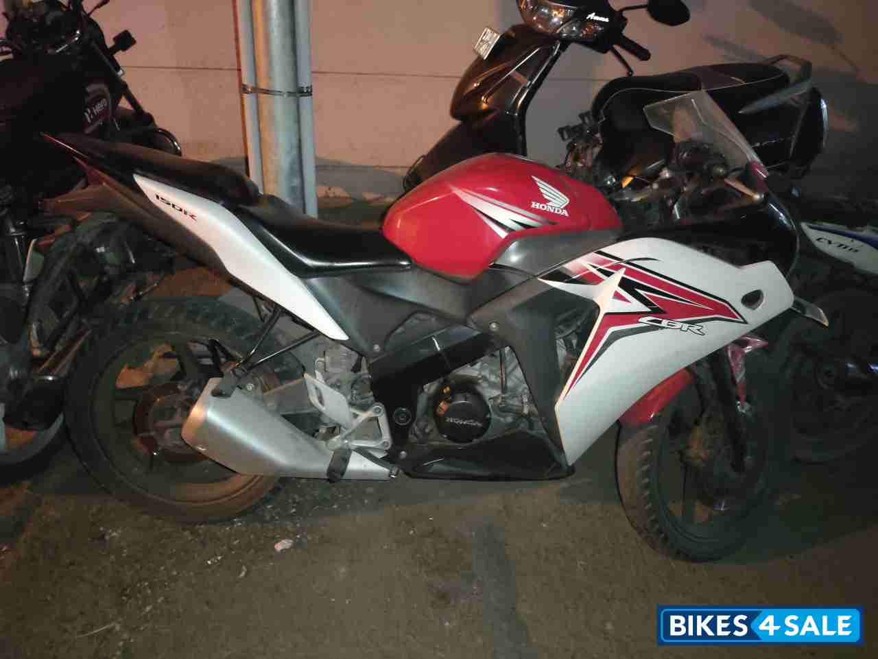 Honda CBR 150R Honda CBR 150R