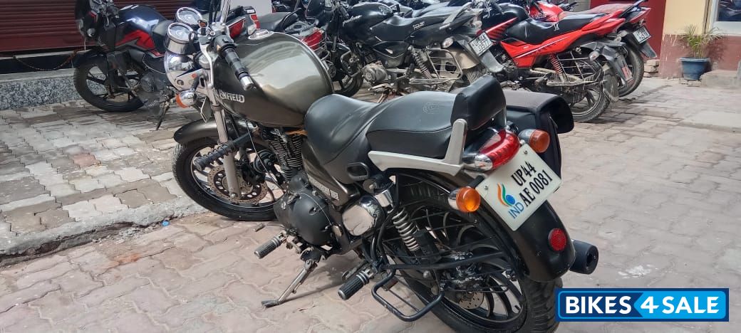 Royal Enfield Thunderbird 350 Royal Enfield Thunderbird 350