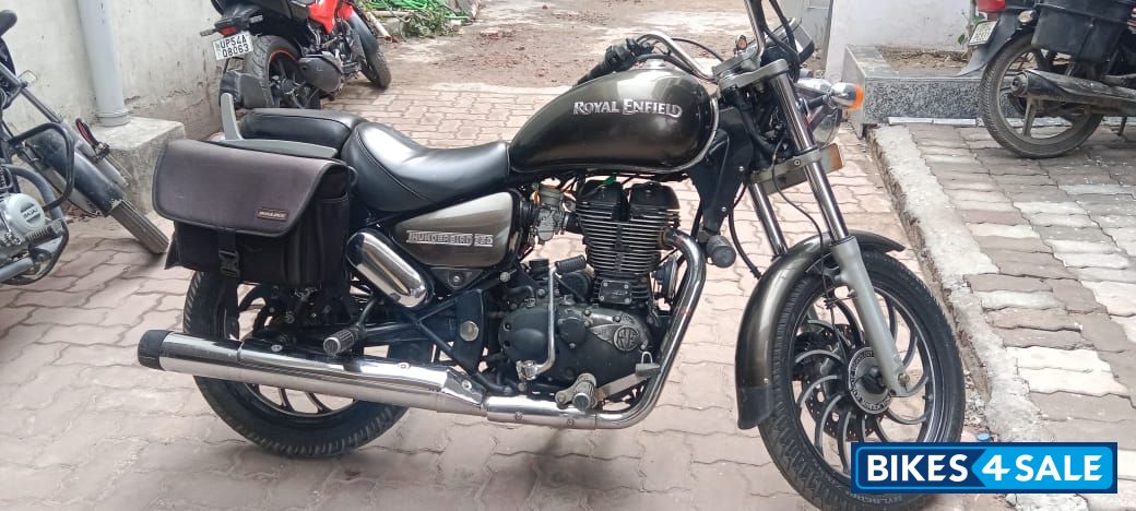 Royal Enfield Thunderbird 350 Royal Enfield Thunderbird 350