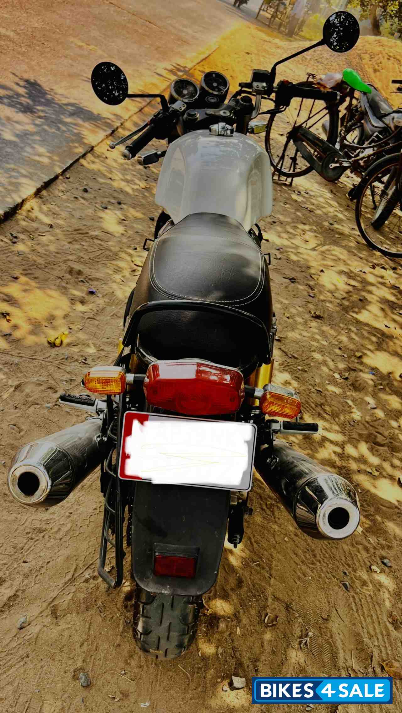 Dux Deluxe Royal Enfield Continental GT 650 Dux Deluxe Royal Enfield Continental GT 650