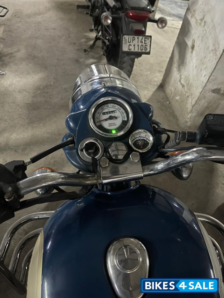 Royal Enfield Classic 350 Royal Enfield Classic 350