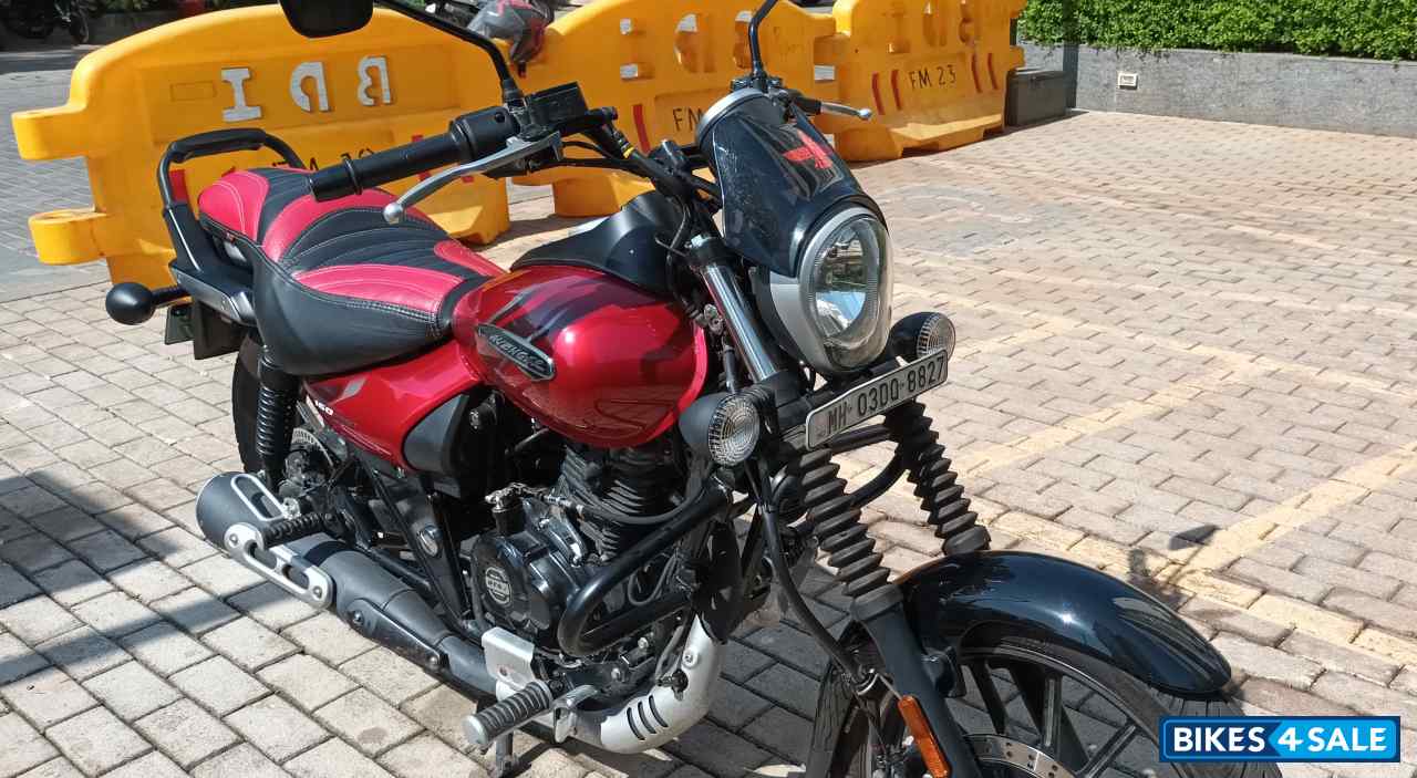 Bajaj Avenger Street 160 BS6 Bajaj Avenger Street 160 BS6