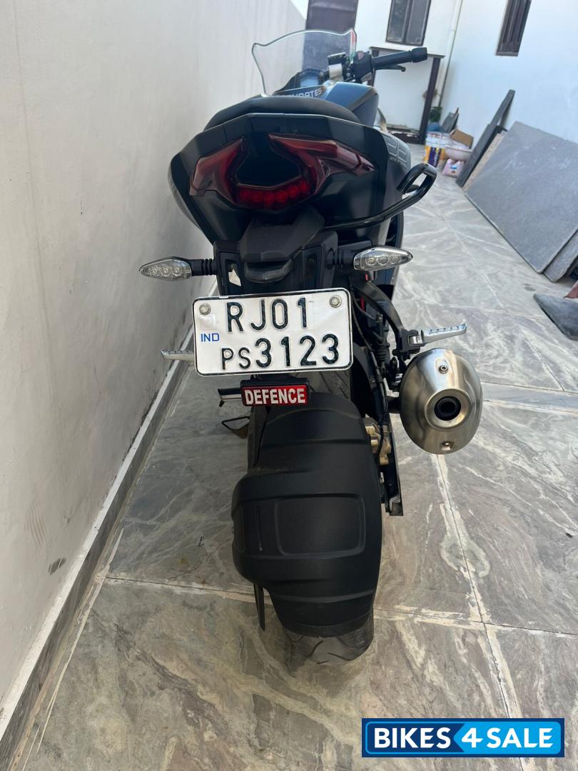 Black TVS Apache RR 310 Black TVS Apache RR 310