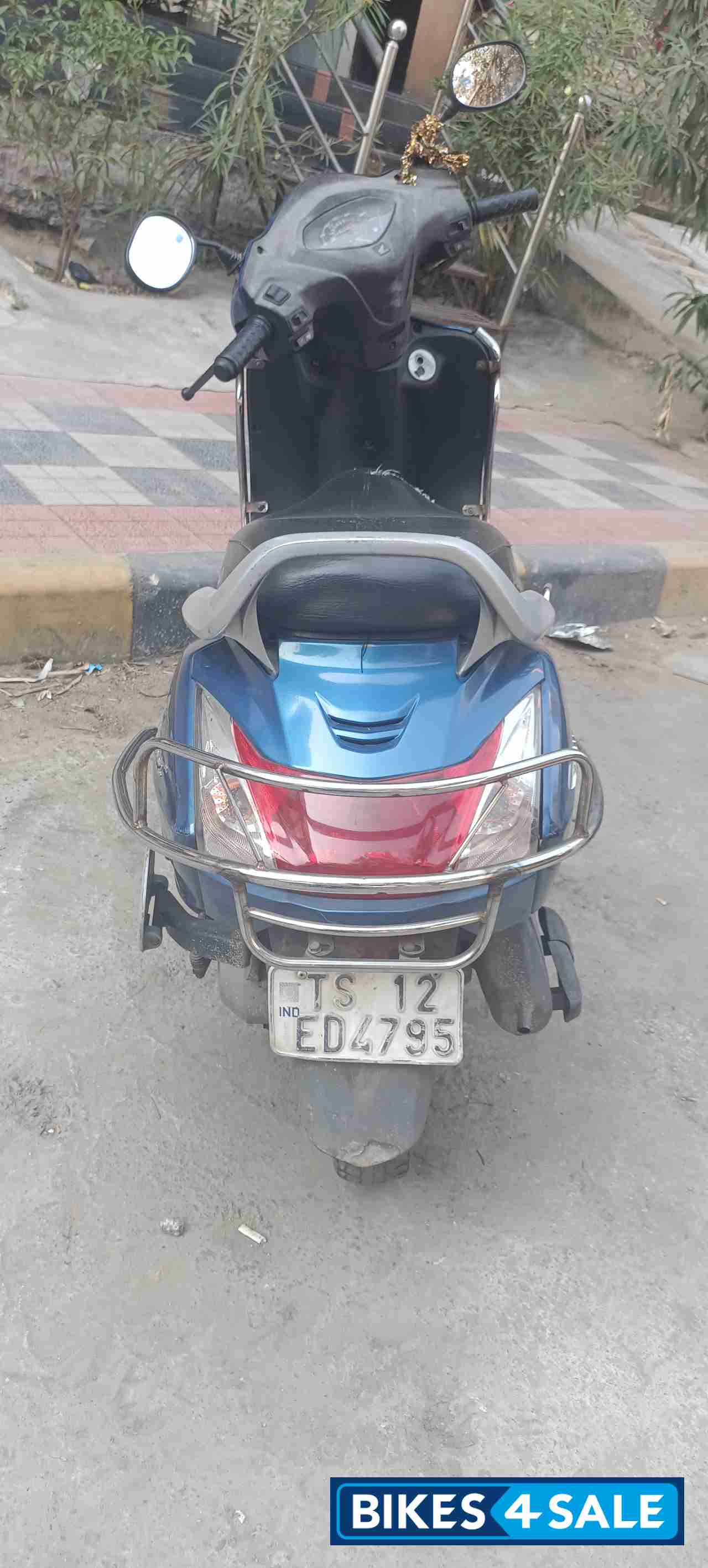 Blue Honda Activa 3G Blue Honda Activa 3G