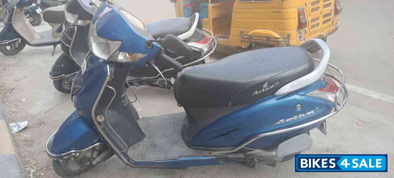 Blue Honda Activa 3G Blue Honda Activa 3G