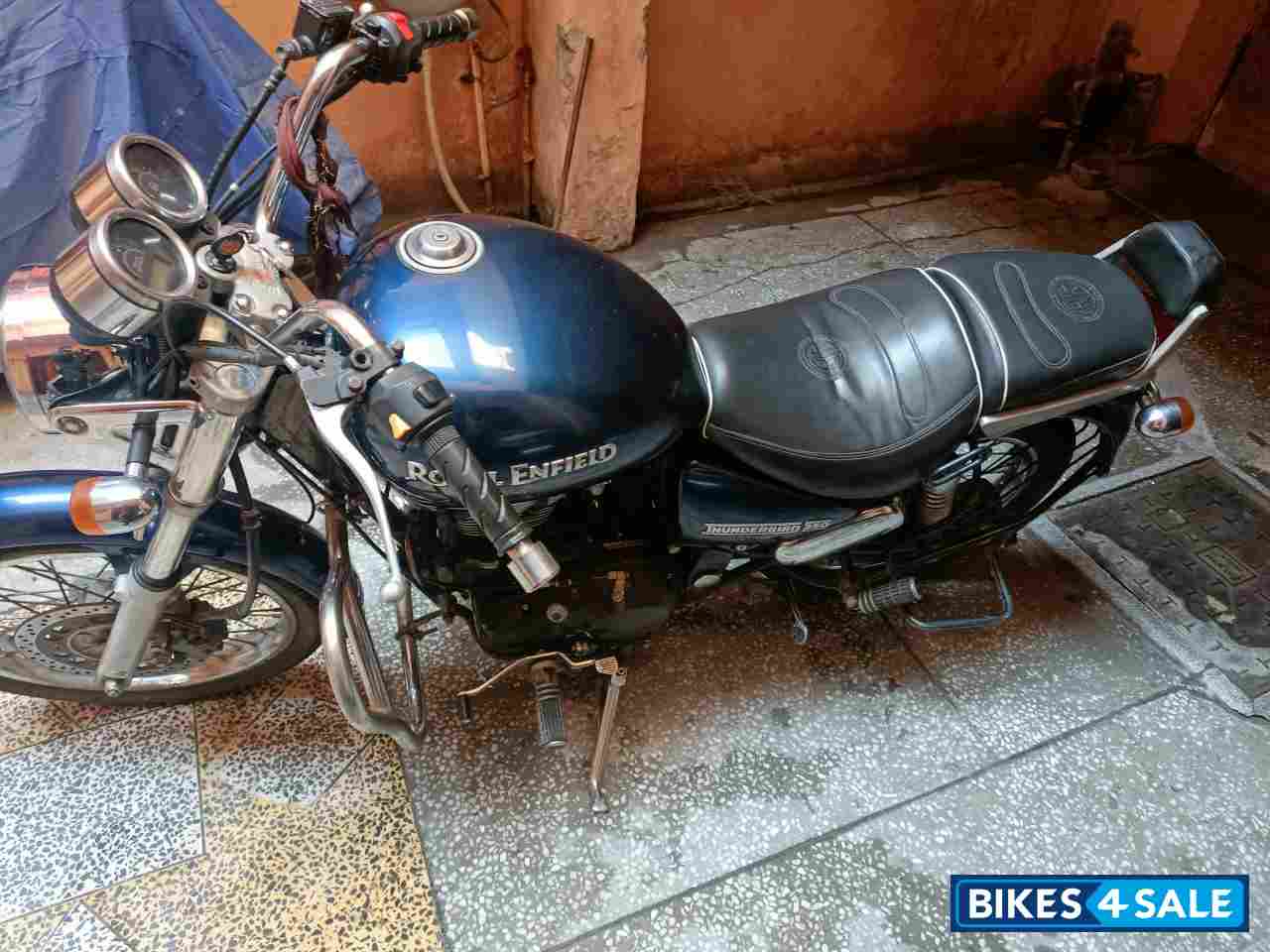 Royal Enfield Thunderbird TwinSpark 350 Royal Enfield Thunderbird TwinSpark 350