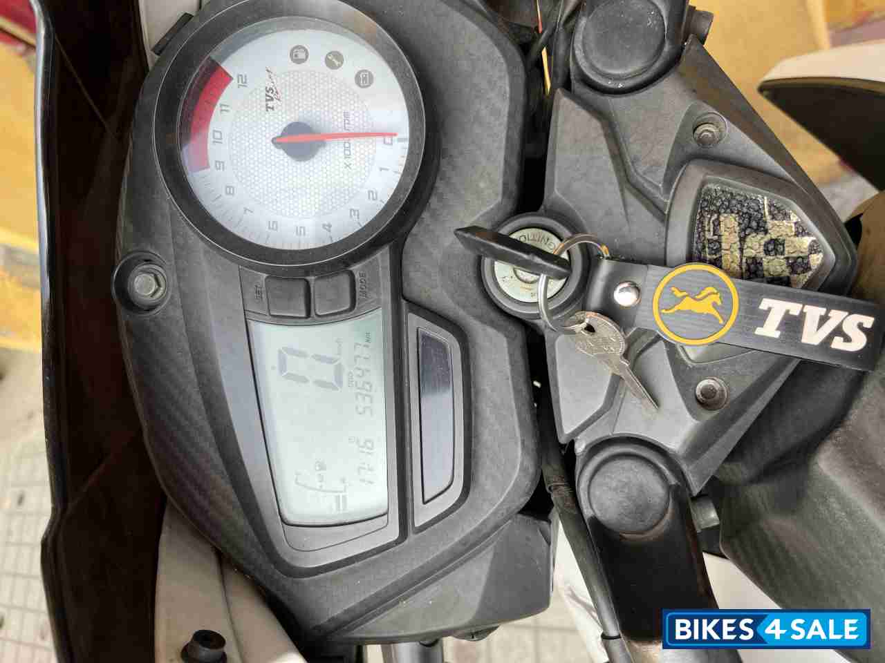 TVS Apache RTR 180 TVS Apache RTR 180