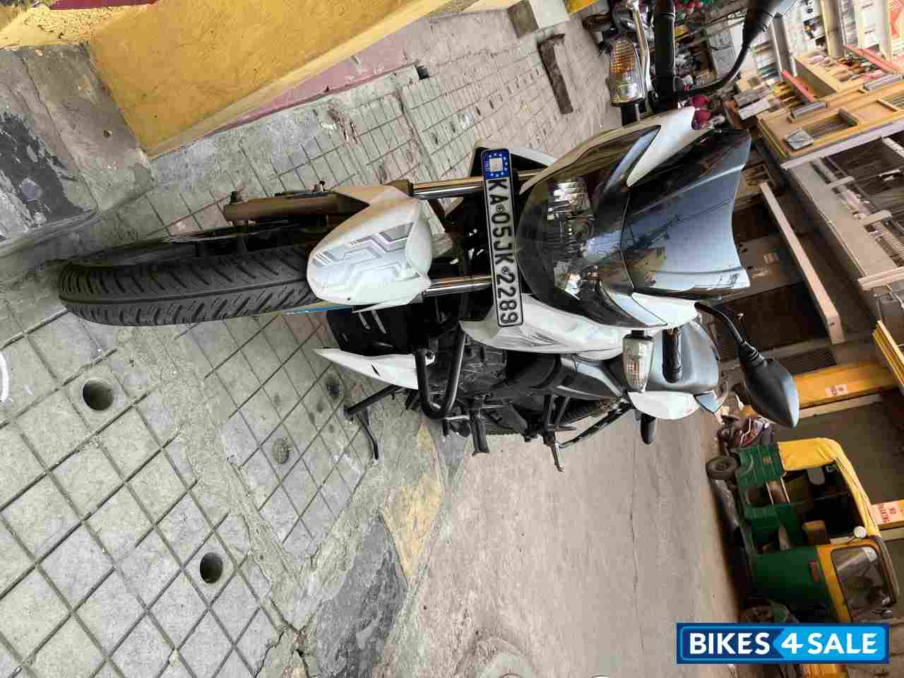TVS Apache RTR 180 TVS Apache RTR 180