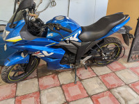 Suzuki Gixxer SF