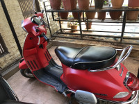 Red Vespa Elegante 150 BS6