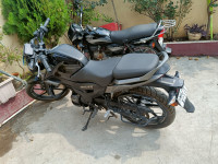 Black TVS Raider 125
