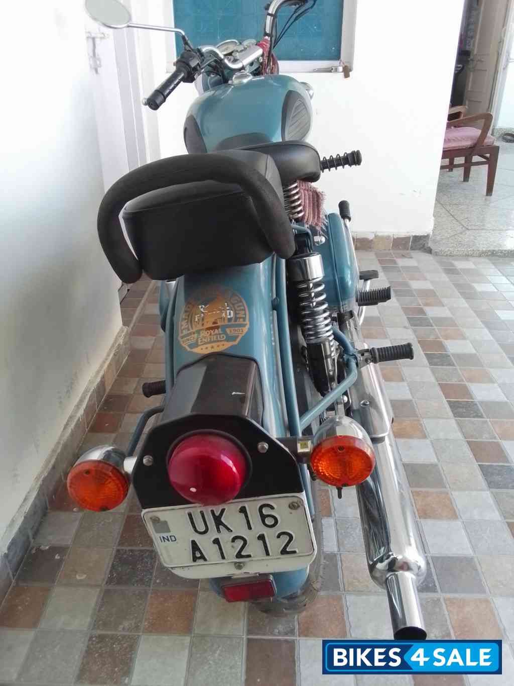 Squarden Blue Royal Enfield Classic Squadron Blue Squarden Blue Royal Enfield Classic Squadron Blue