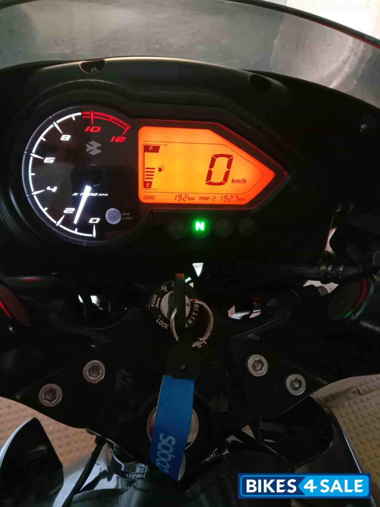 Black Bajaj Pulsar 125 Carbon Fibre Disc Single Seat Black Bajaj Pulsar 125 Carbon Fibre Disc Single Seat