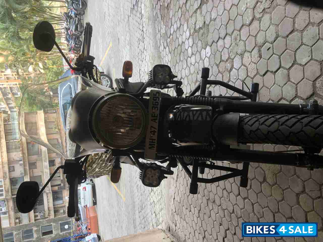 Black Royal Enfield Himalayan Black Royal Enfield Himalayan