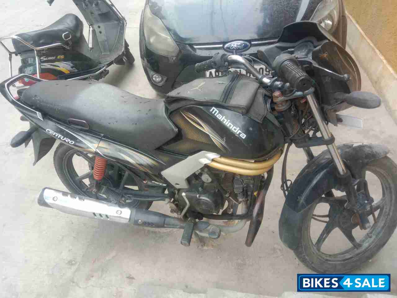 Mahindra Centuro Mahindra Centuro