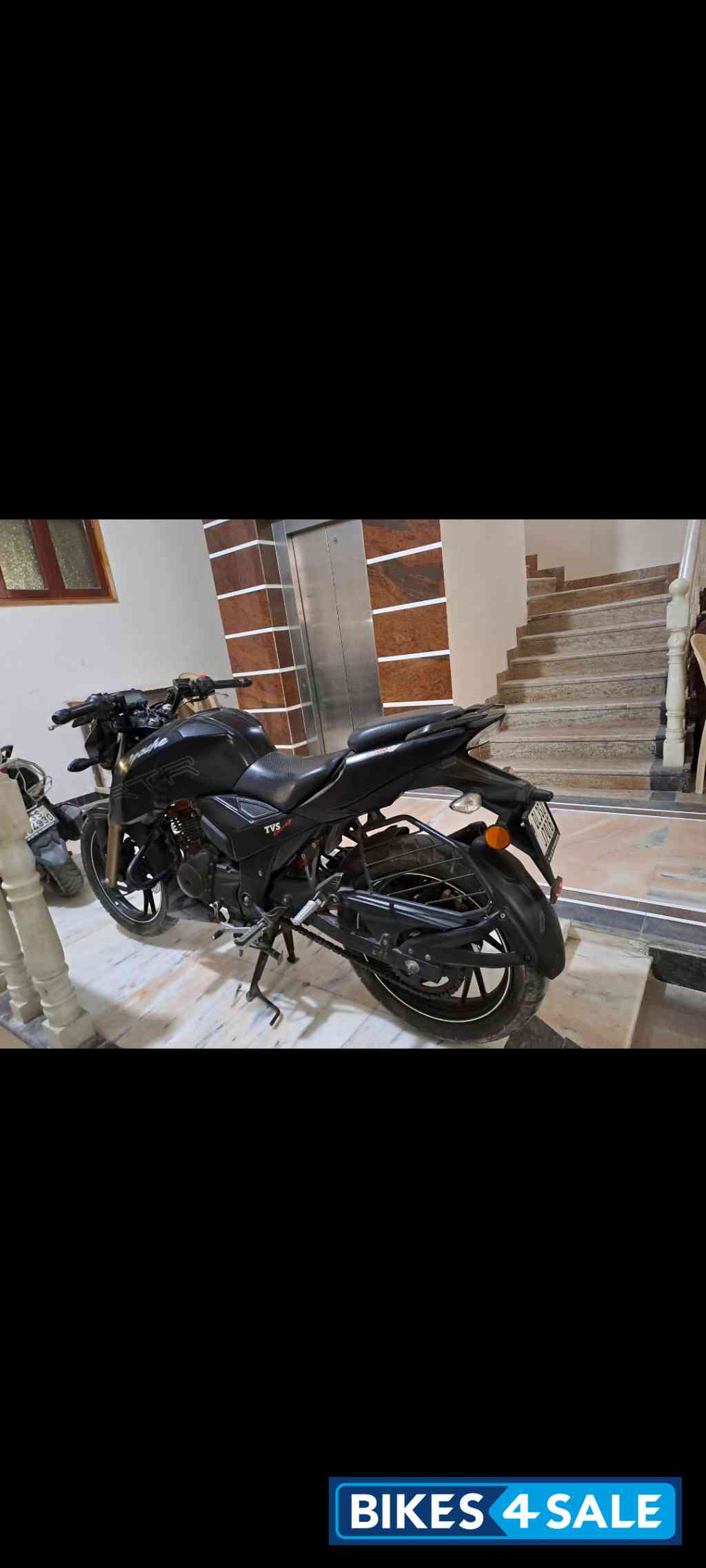 Matt Black TVS Apache RTR 200 4V Matt Black TVS Apache RTR 200 4V
