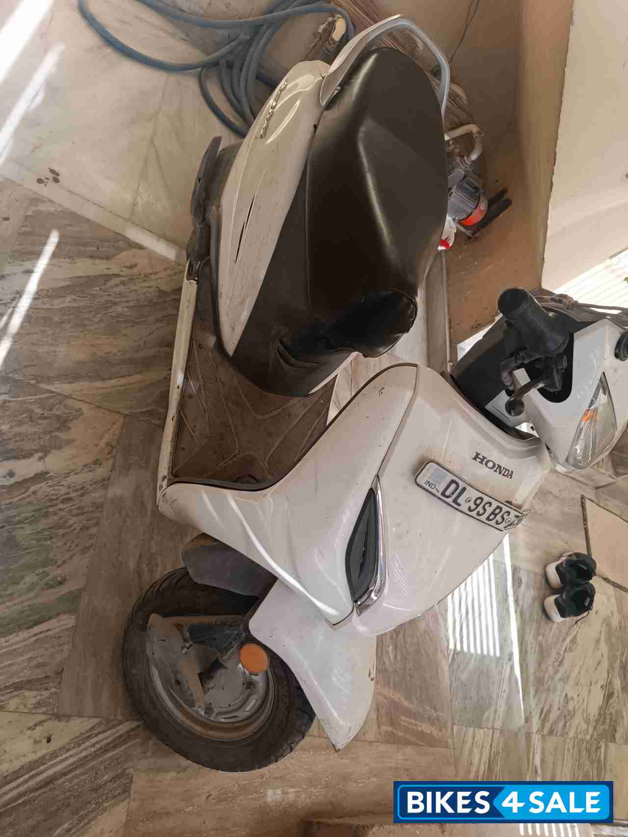 White Honda Activa 5G White Honda Activa 5G