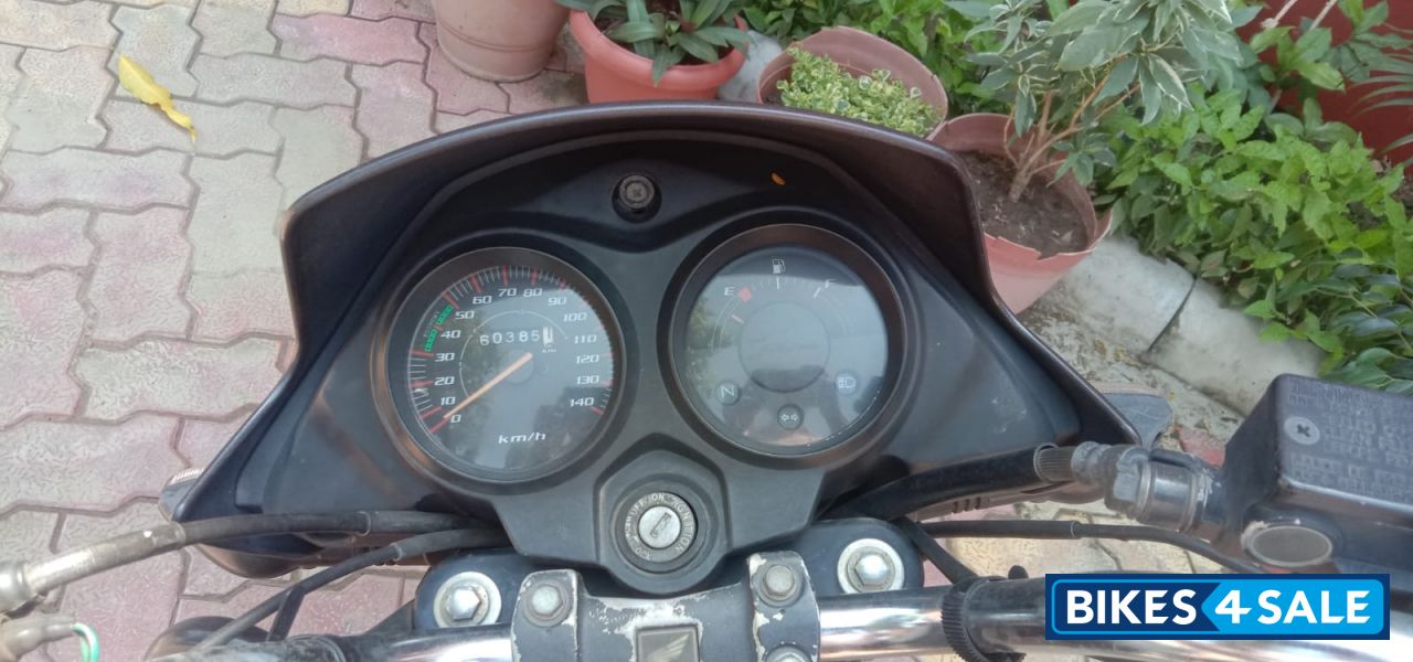 Gray Honda CB Shine Gray Honda CB Shine