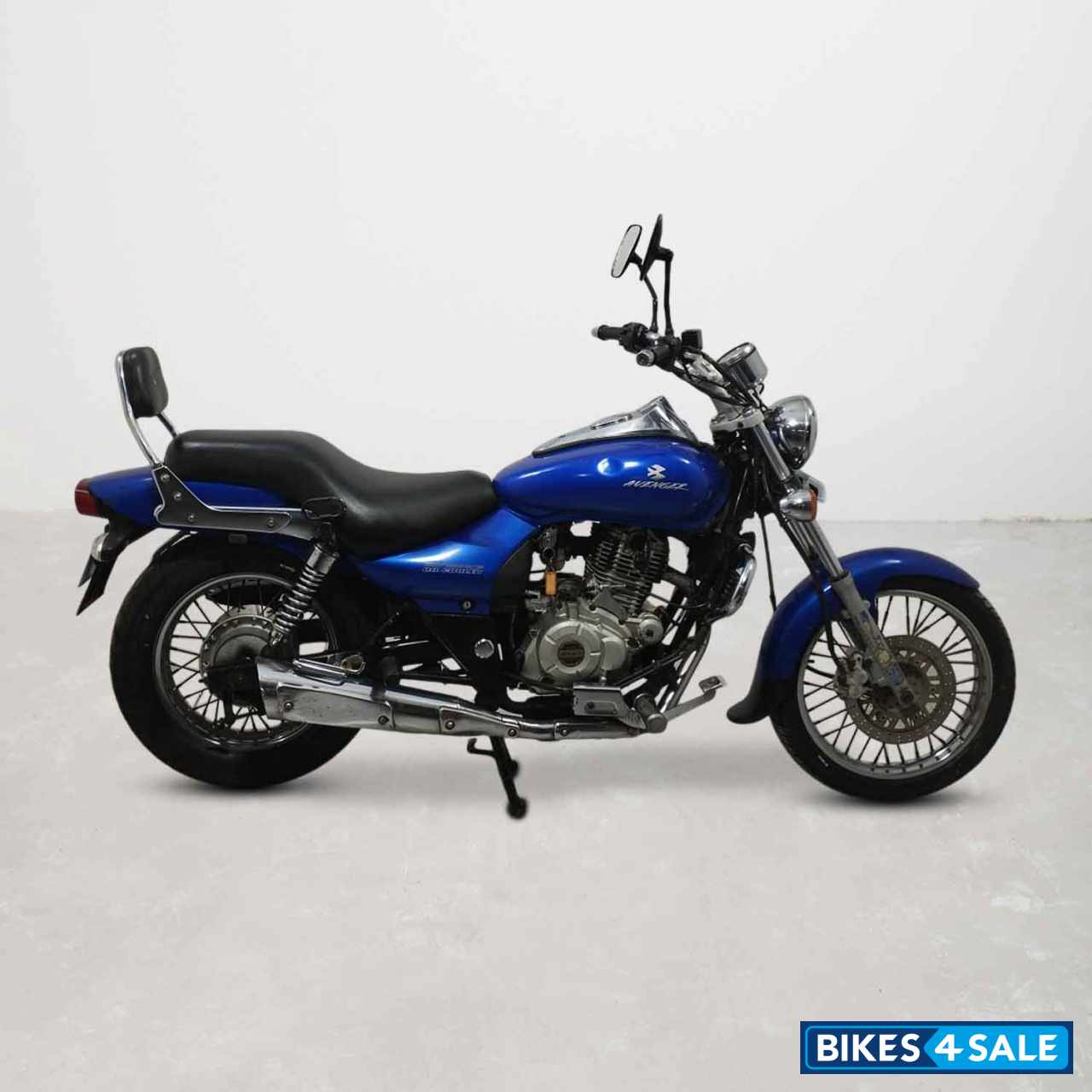 Bajaj Avenger 180 DTS-i