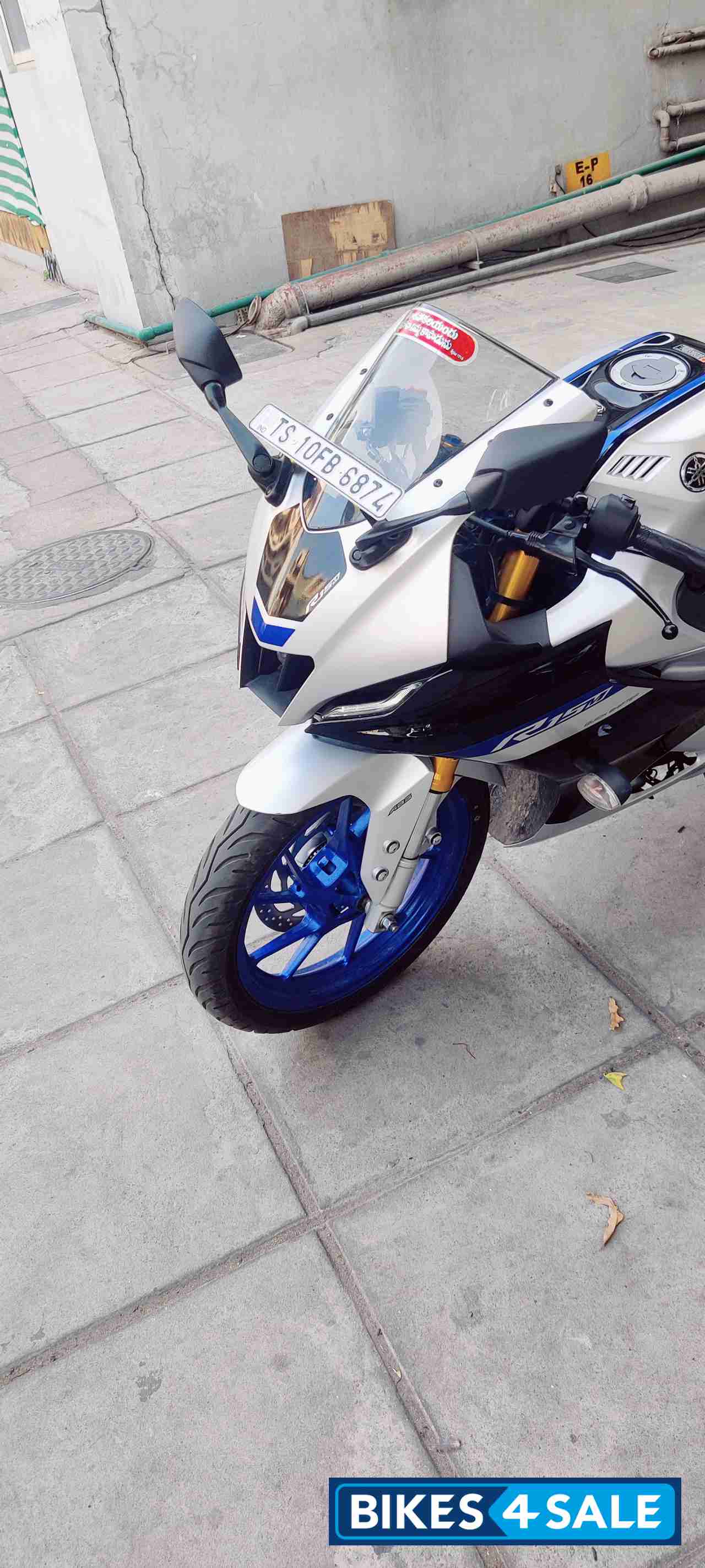 Yamaha R15M Yamaha R15M