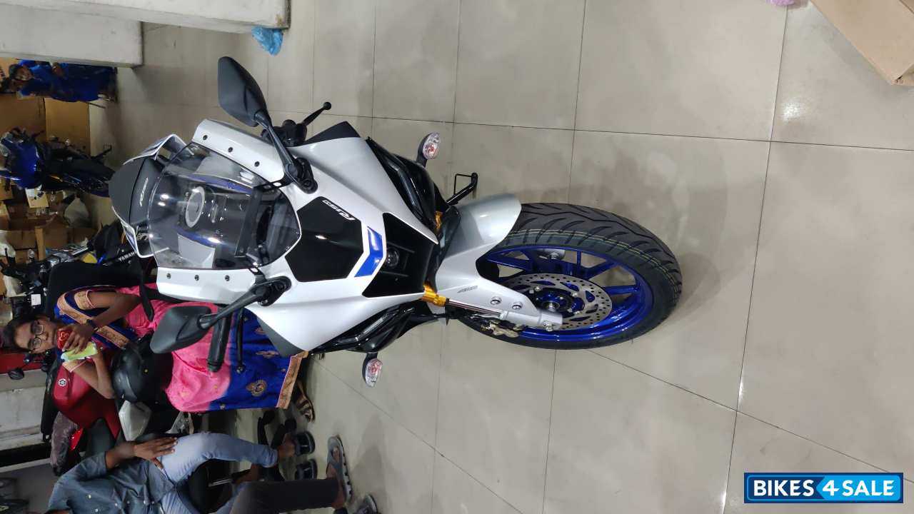 Yamaha R15M Yamaha R15M