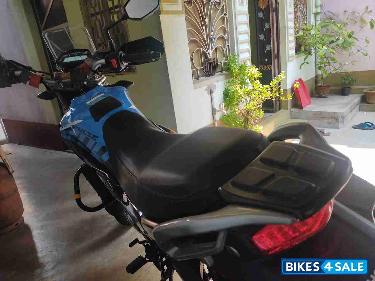 Blue-black Hero Xpulse 200 4V Blue-black Hero Xpulse 200 4V