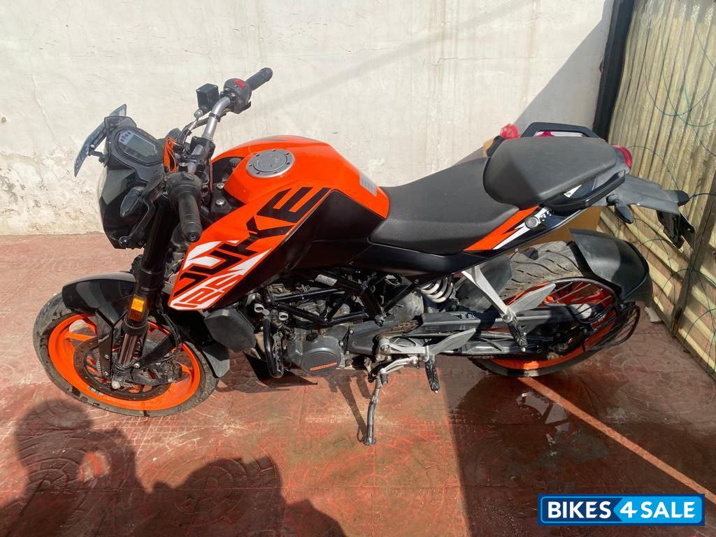 KTM Duke 125 KTM Duke 125