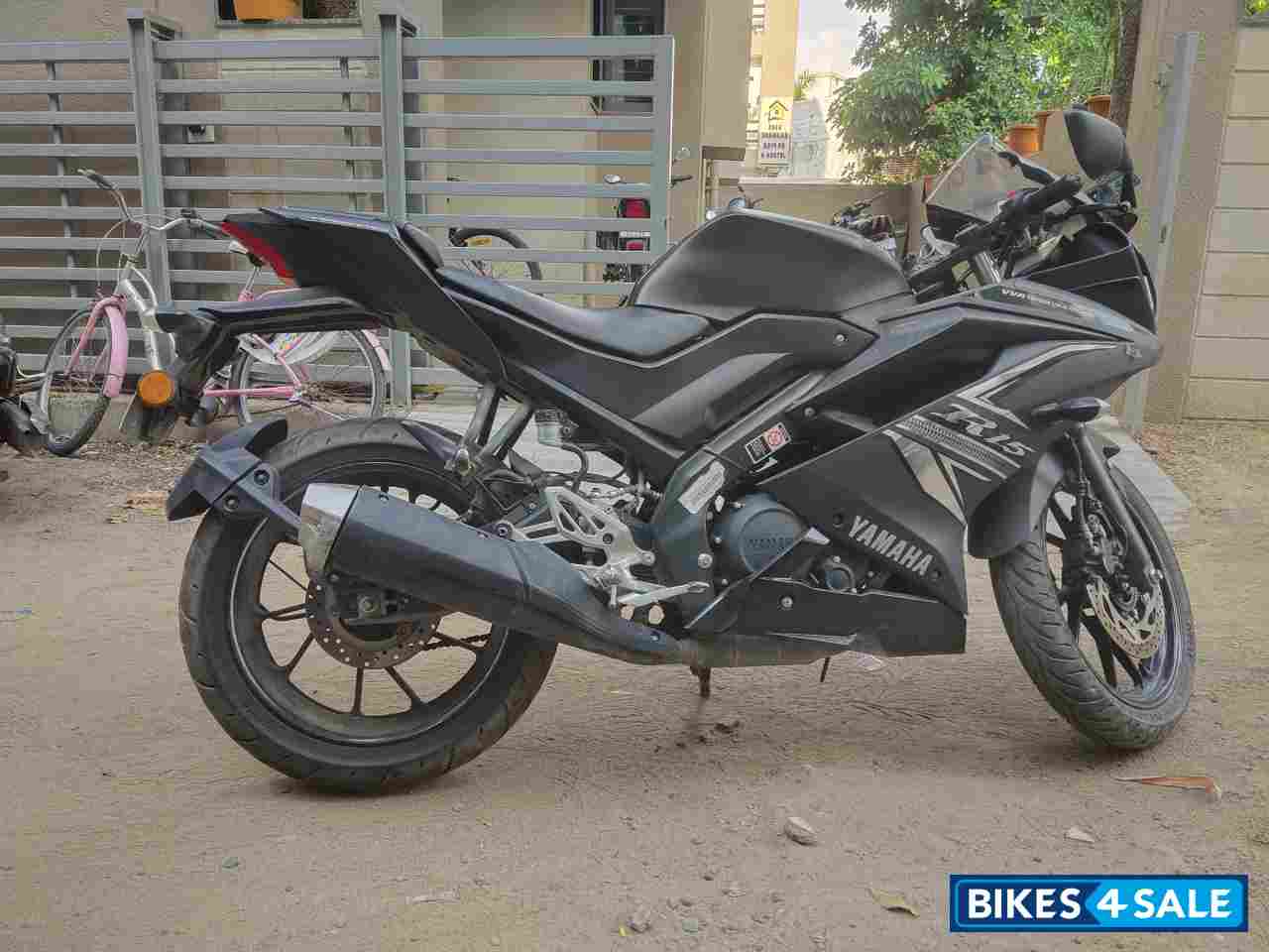 Darknight Yamaha YZF R15 V3 Darknight Yamaha YZF R15 V3