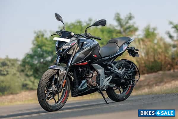 Black New Bajaj Pulsar N250 Dual Channel ABS Black New Bajaj Pulsar N250 Dual Channel ABS