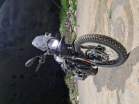 Yezdi Adventure Gloss 2022 Model