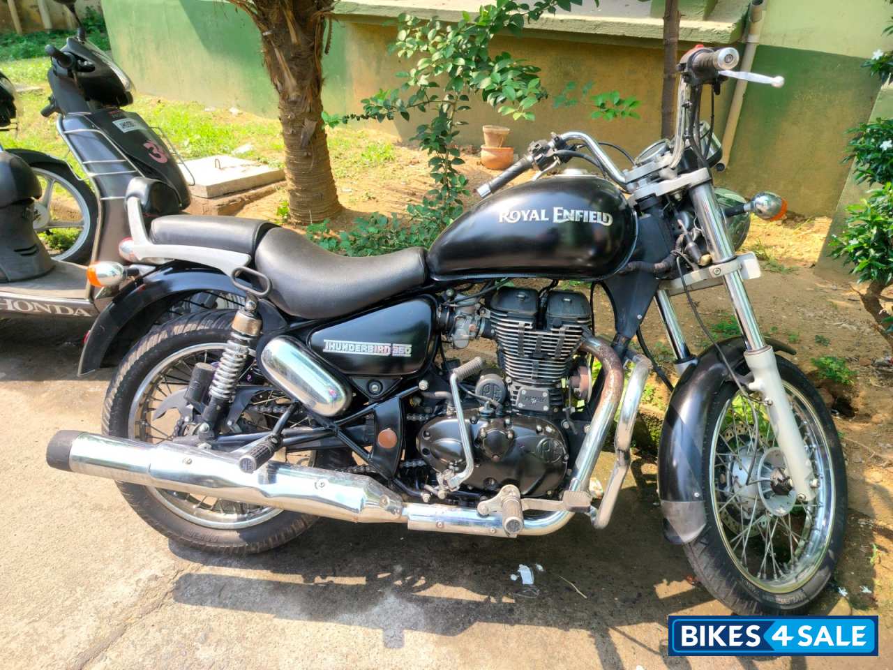 Royal Enfield Thunderbird Royal Enfield Thunderbird