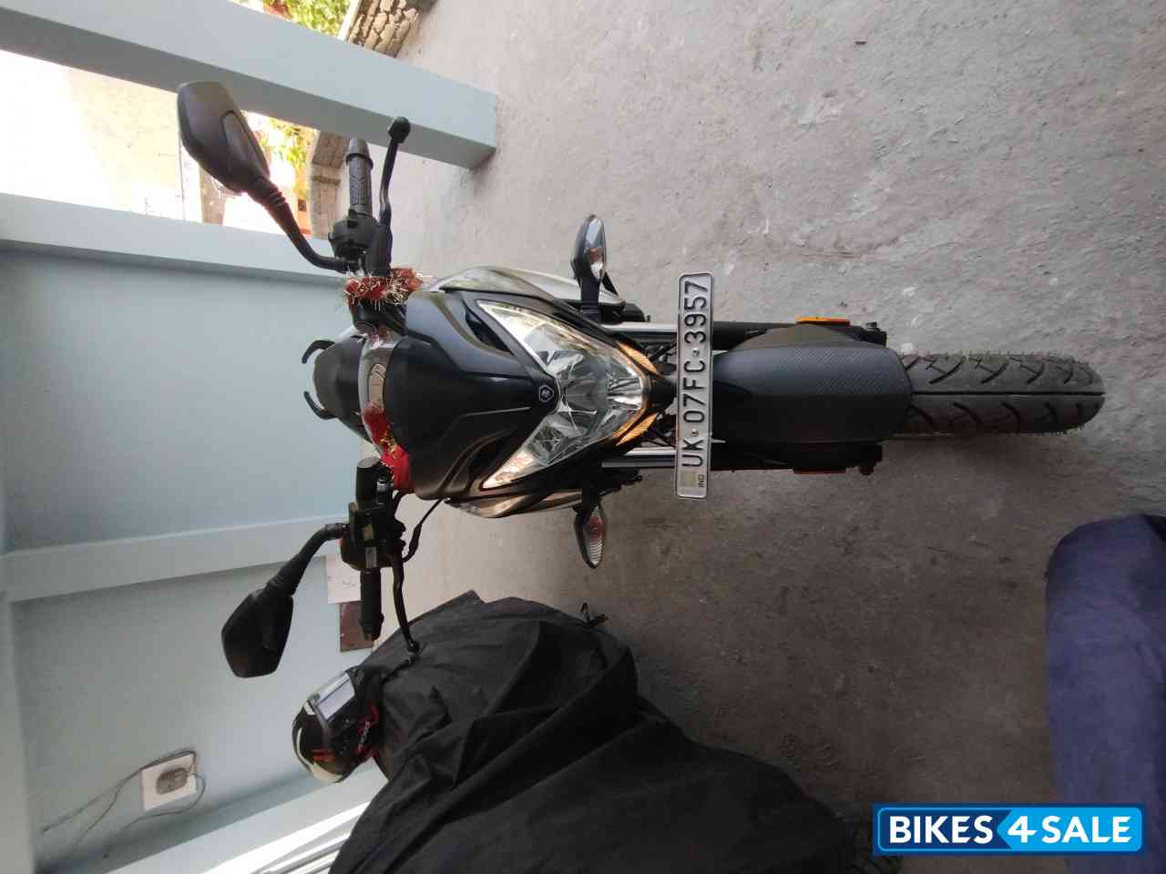 Bajaj Pulsar 200 NS ABS Bajaj Pulsar 200 NS ABS