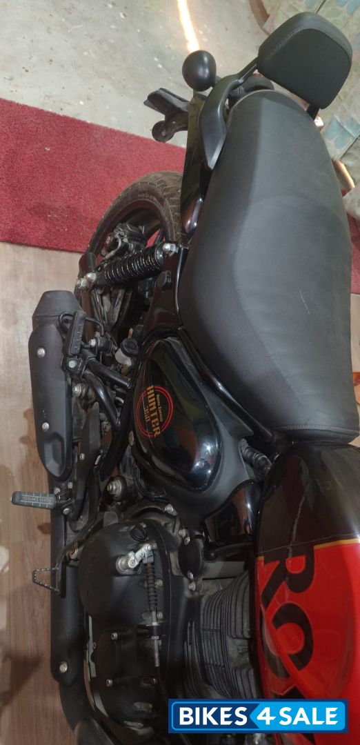 Rebel Red Royal Enfield Hunter 350 Metro Rebel Red Royal Enfield Hunter 350 Metro