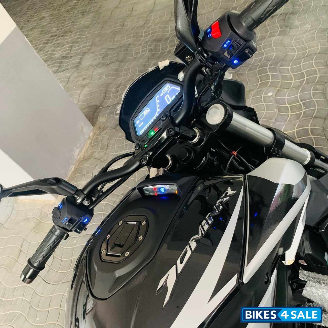 Black And Grey Bajaj Dominar 250 Black And Grey Bajaj Dominar 250