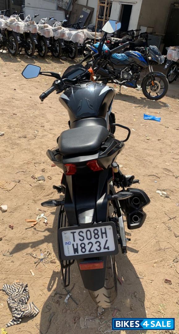 Black And Grey Bajaj Dominar 250 Black And Grey Bajaj Dominar 250
