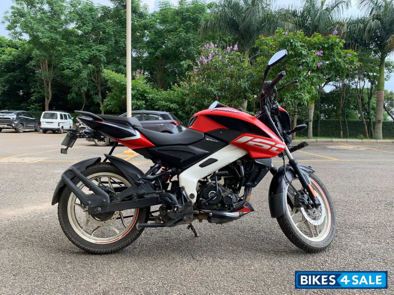 Bajaj Pulsar NS 160 BS6