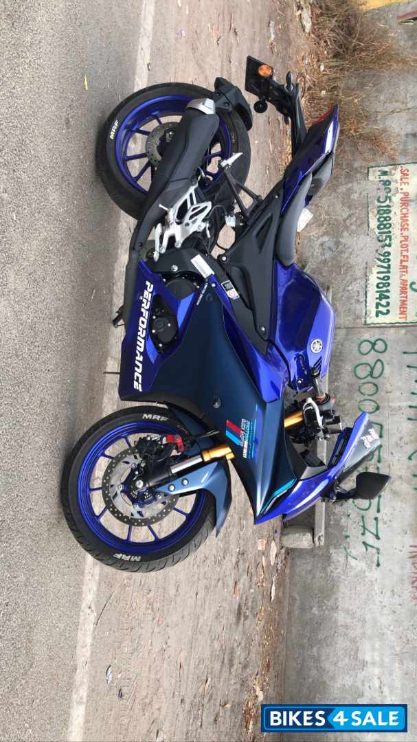 Blue Yamaha R15 V4 Blue Yamaha R15 V4