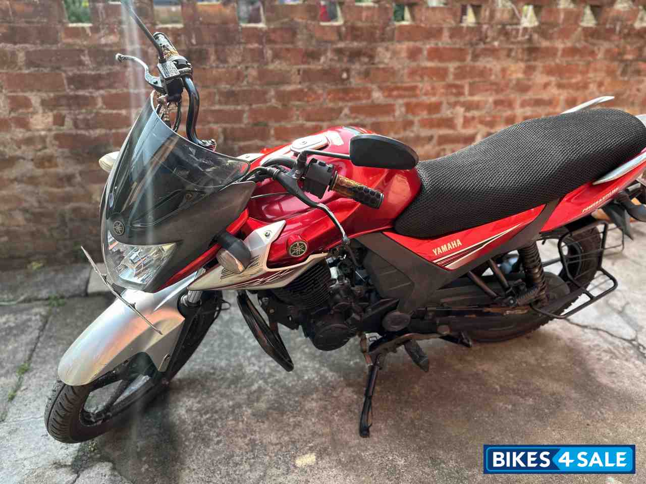 Yamaha SZ-RR Yamaha SZ-RR