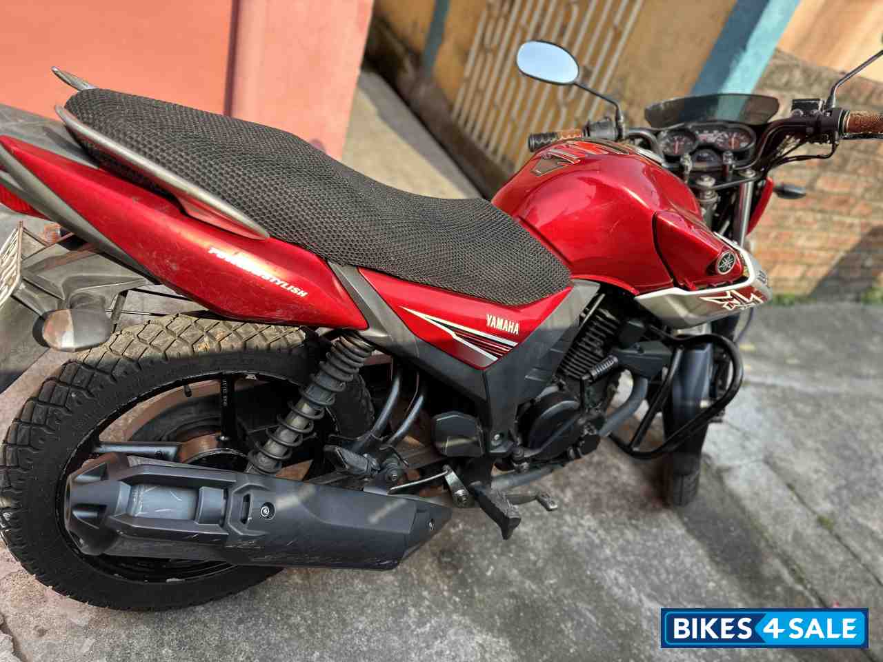 Yamaha SZ-RR Yamaha SZ-RR