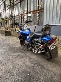 Bajaj Avenger Street 180