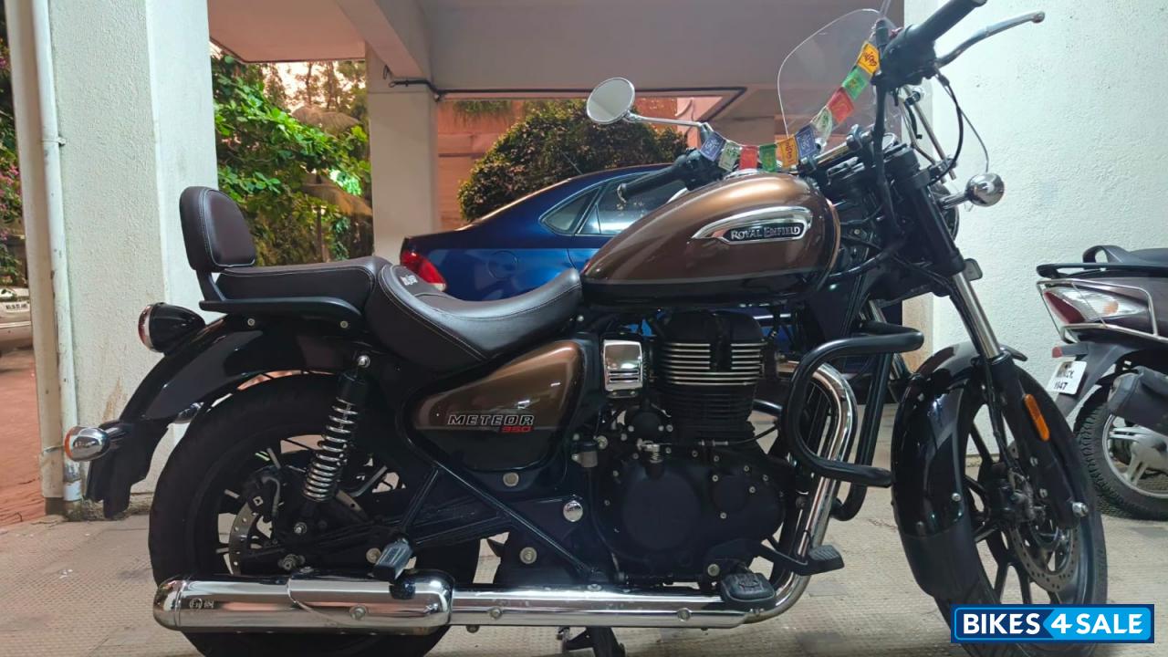 Brown & Black Royal Enfield Meteor 350 Supernova