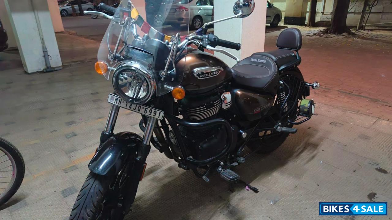 Brown & Black Royal Enfield Meteor 350 Supernova