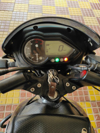 Black Bajaj Pulsar 125