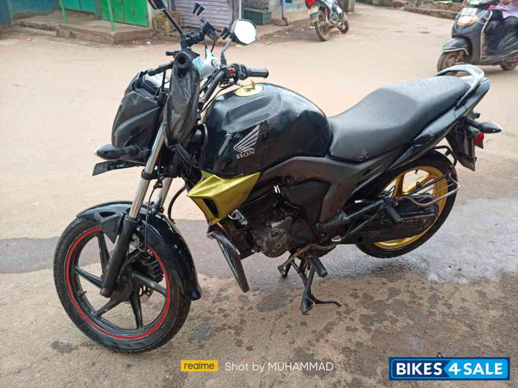 Matt Black Honda CB Trigger