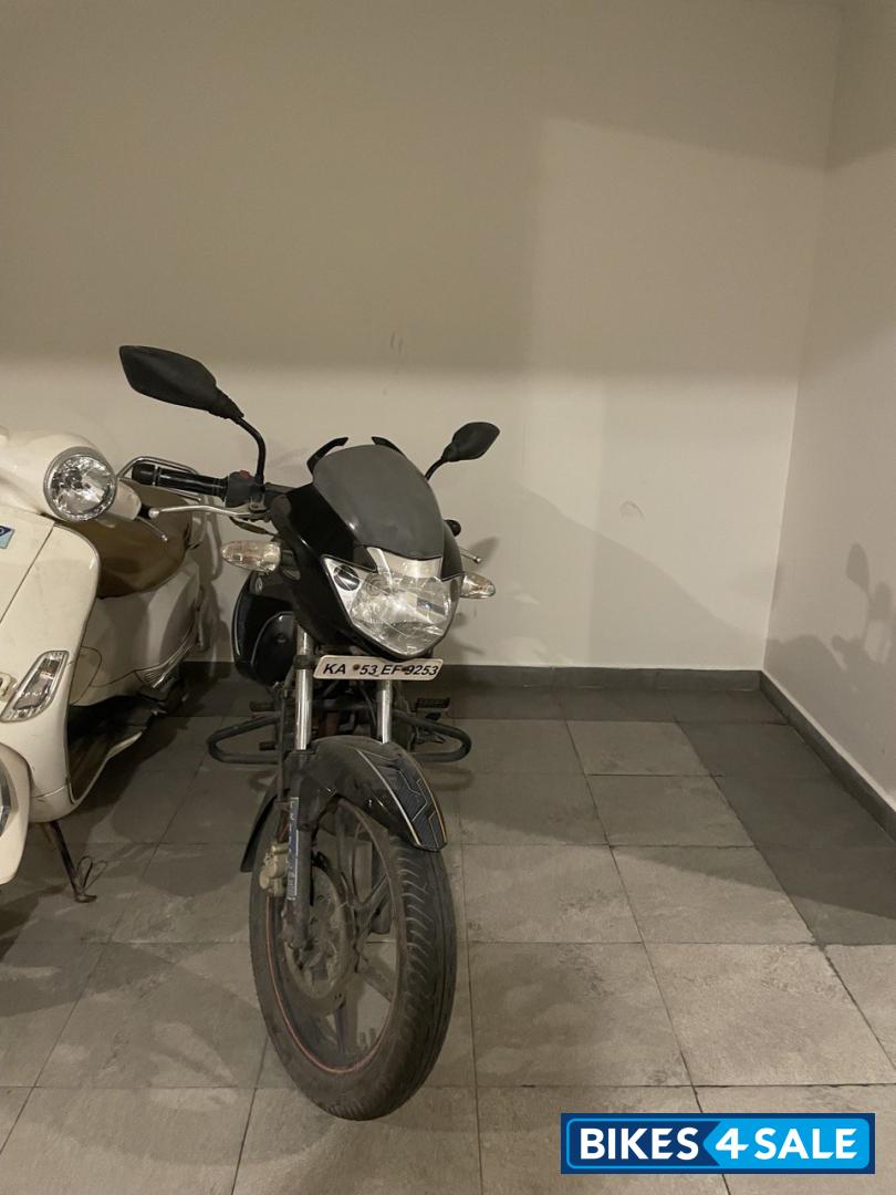 Black TVS Apache RTR 160 Black TVS Apache RTR 160