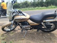 Bajaj Avenger Cruise 220 BS6